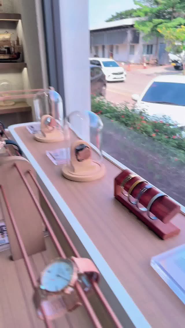 Iklan Lanccelot jam tangan bonus