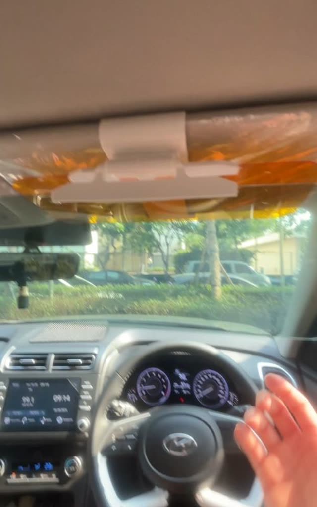 Iklan TikTok KokoTechnoCar pelindung silau mobil